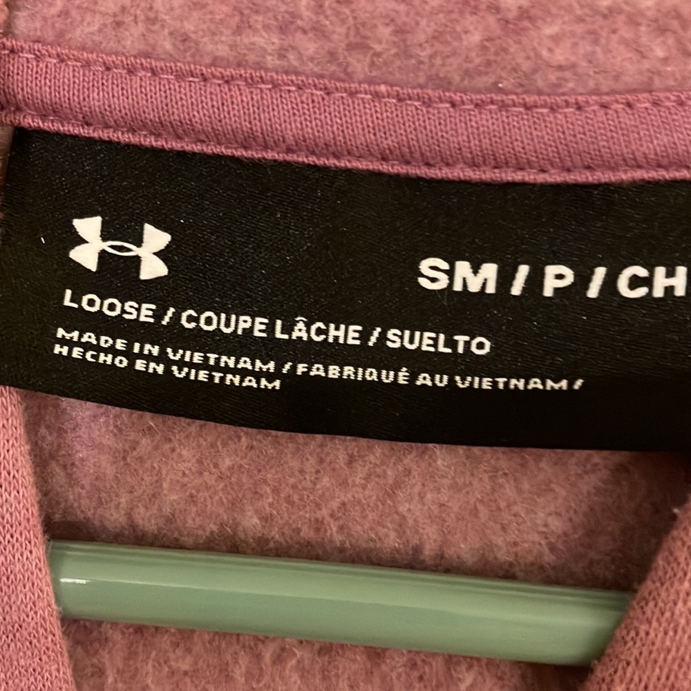#77 Women’s Under Armour Purple Loose Taped Hoodie Pullover - Small - Picture 3 of 3